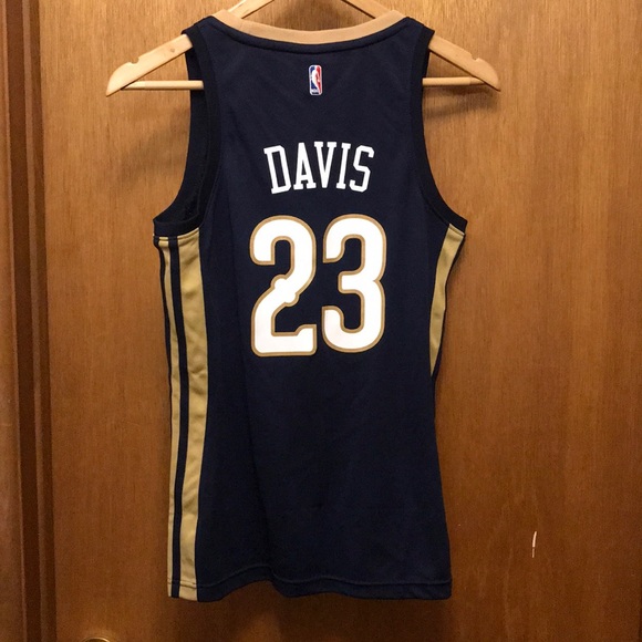 Anthony Davis Jersey - Picture 2 of 3